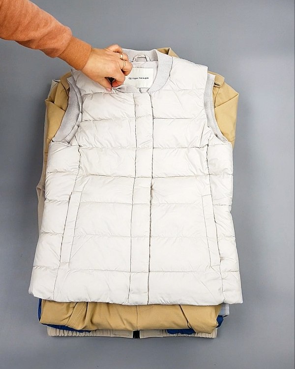 Фотография  795 - Верхняя одежда весна TOM TAILOR 124#7,1 кг, ЛОТ №7580 оптом в Оренбурге и Оренбургской области