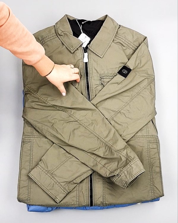 Фотография  577 - Верхняя одежда весна TOM TAILOR 124#7,8 кг, ЛОТ №7581 оптом в Оренбурге и Оренбургской области