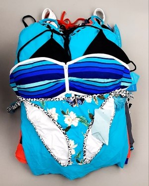 Фотография  853 - Купальники СТОК CAN 124#5 кг, ЛОТ №7690 оптом в Оренбурге и Оренбургской области