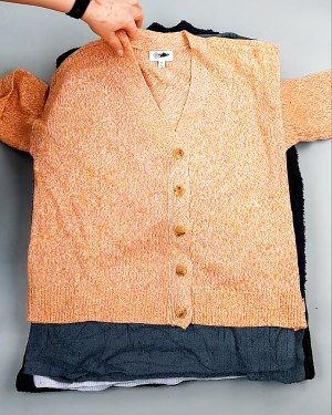 Фотография  249 - Джемпера СТОК CAN 084#7 кг, ЛОТ №7648 оптом в Оренбурге и Оренбургской области