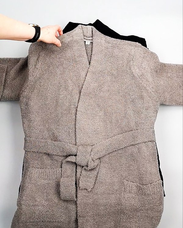 Фотография  327 - Кардиганы СТОК CAN 084#7 кг, ЛОТ №7671 оптом в Оренбурге и Оренбургской области