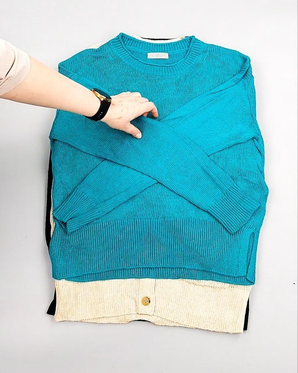 Фотография  884 - Джемпера СТОК CAN 084#7 кг, ЛОТ №7647 оптом в Оренбурге и Оренбургской области