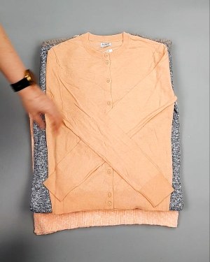 Фотография  412 - Джемпера легкие СТОК CAN 084#7 кг, ЛОТ №7635 оптом в Оренбурге и Оренбургской области