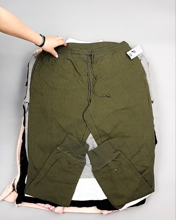 Фотография  923 - AMAZON mix жен весна 015#18 кг, ЛОТ №7718 оптом в Оренбурге и Оренбургской области