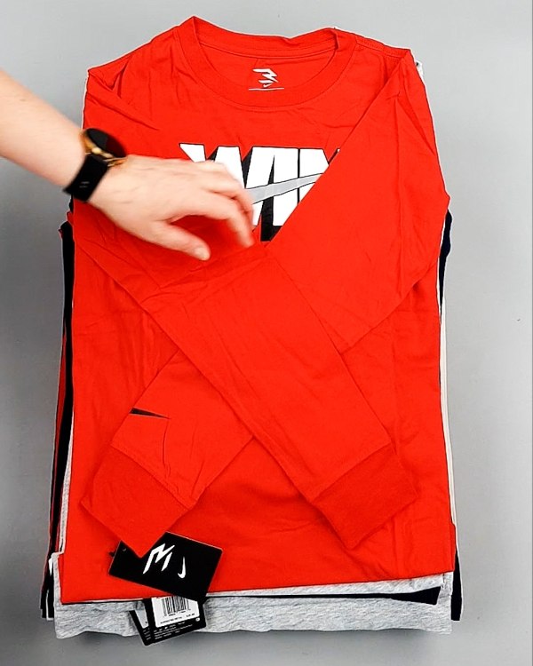 Фотография  393 - Тонковки детские NIKE CAN 084#5 кг, ЛОТ №7970 оптом в Оренбурге и Оренбургской области