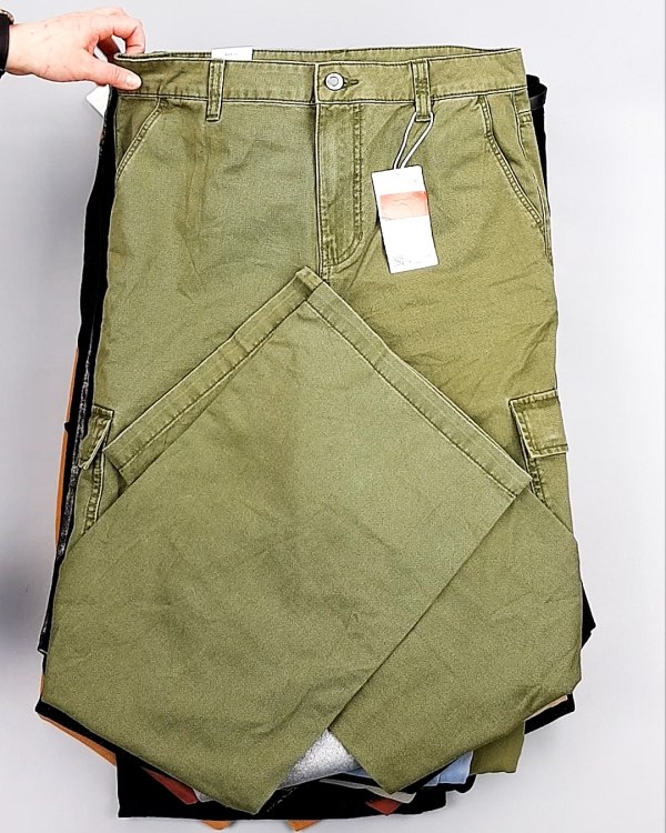 Фотография  531 - Брюки женские лето C&A 025#10 кг, ЛОТ №7893 оптом в Оренбурге и Оренбургской области