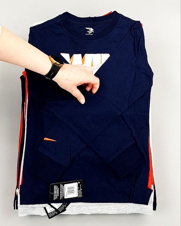 Фотография  620 - Тонковки детские NIKE CAN 084#5 кг, ЛОТ №7970 оптом в Оренбурге и Оренбургской области