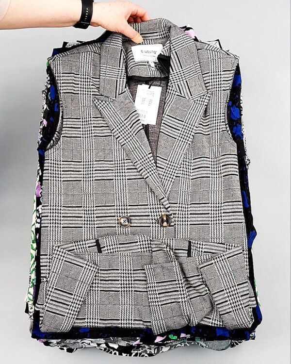 Фотография  291 - ICHI Summer mix 035#13 кг, ЛОТ №8090 оптом в Оренбурге и Оренбургской области