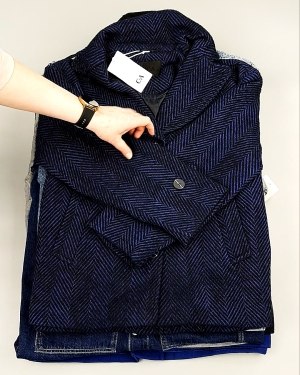 Фотография  740 - Ветровки м/ж C&A 025#10 кг, ЛОТ №7865 оптом в Оренбурге и Оренбургской области