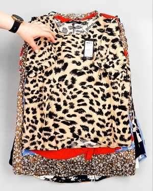 Фотография  589 - Блузки Bestseller 44#5 кг, ЛОТ №8026 оптом в Оренбурге и Оренбургской области