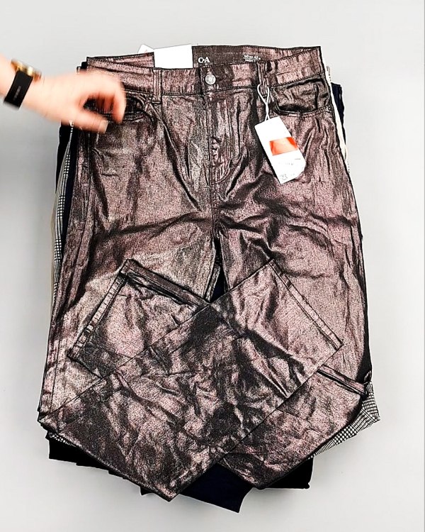 Фотография  728 - Брюки женские лето C&A 025#10 кг, ЛОТ №7895 оптом в Оренбурге и Оренбургской области