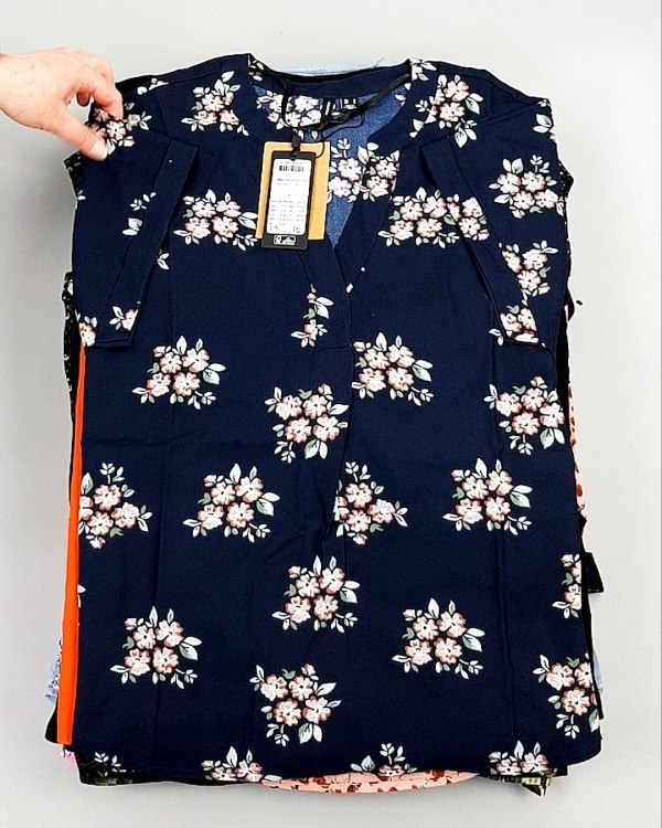 Фотография  425 - Блузки Bestseller 44#5 кг оптом в Оренбурге и Оренбургской области