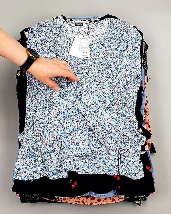 Фотография  307 - Блузки Bestseller 44#5 кг оптом в Оренбурге и Оренбургской области