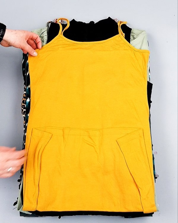 Фотография  619 - Платья Bestseller+DK Summer 035#5 кг, ЛОТ №8061 оптом в Оренбурге и Оренбургской области