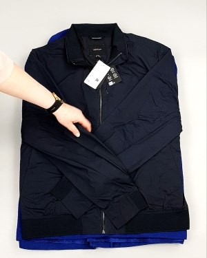 Фотография  696 - Ветровки м/ж C&A 025#10 кг, ЛОТ №7865 оптом в Оренбурге и Оренбургской области