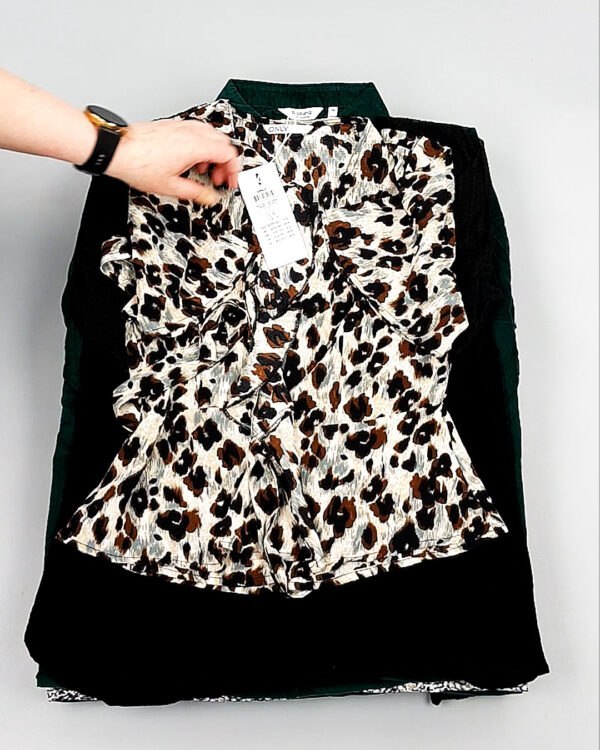 Фотография  932 - Блузки Bestseller+DK 035#5 кг, ЛОТ №8096 оптом в Оренбурге и Оренбургской области