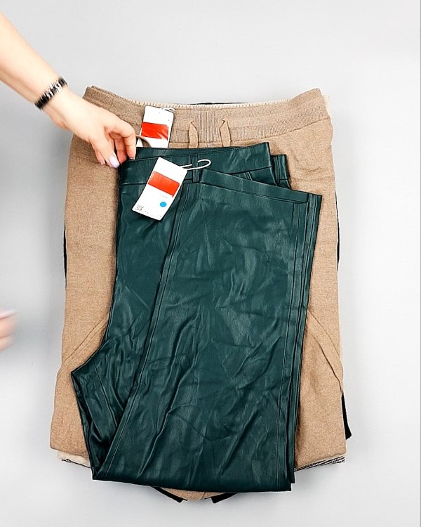 Фотография  711 - Брюки женские зима C&A 025#10 кг, ЛОТ №7910 оптом в Оренбурге и Оренбургской области