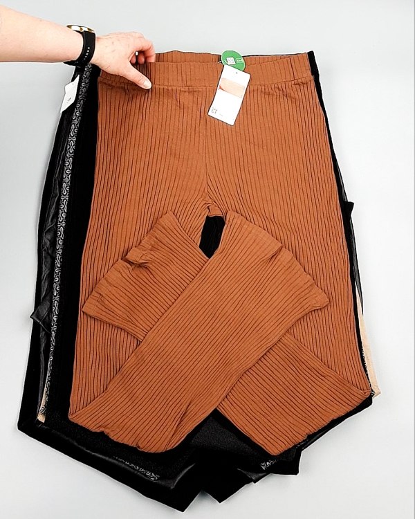 Фотография  233 - Брюки женские лето C&A 025#10 кг, ЛОТ №7894 оптом в Оренбурге и Оренбургской области