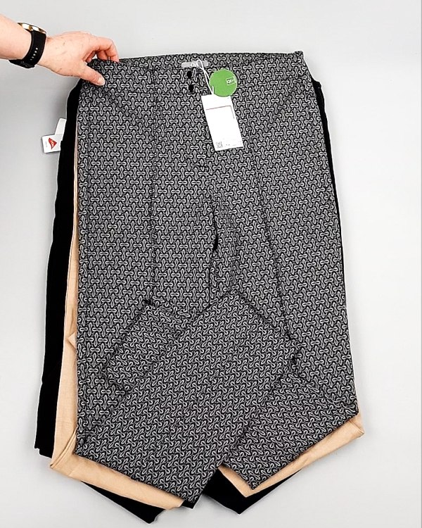 Фотография  971 - Брюки женские лето C&A 025#10 кг, ЛОТ №7892 оптом в Оренбурге и Оренбургской области