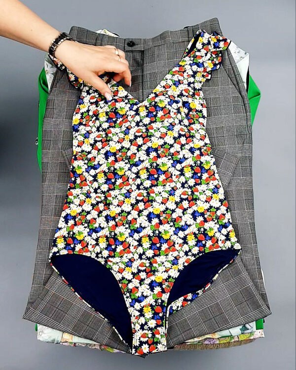 Фотография  768 - OTHER STORIES mix 06 B 035#15 кг, ЛОТ №8192 оптом в Оренбурге и Оренбургской области