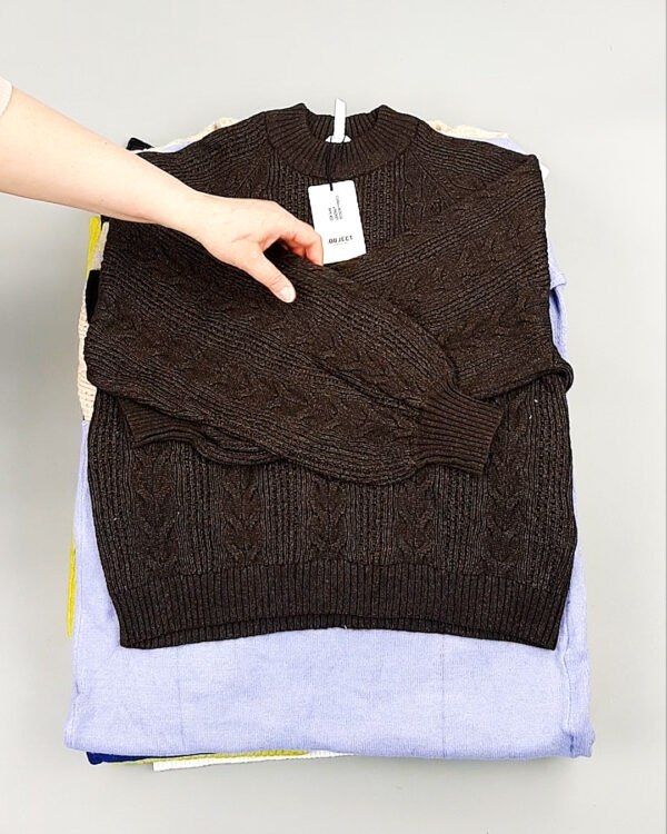 Фотография  360 - Джемпера Bestseller+DK 035#7 кг, ЛОТ №8260 оптом в Оренбурге и Оренбургской области