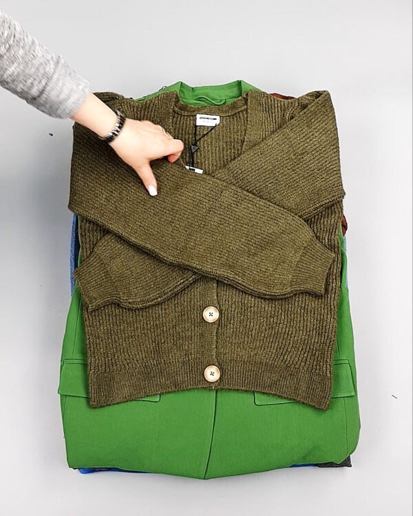 Фотография  322 - Bestseller+DK Summer mix 035#15 кг, ЛОТ №8234 оптом в Оренбурге и Оренбургской области