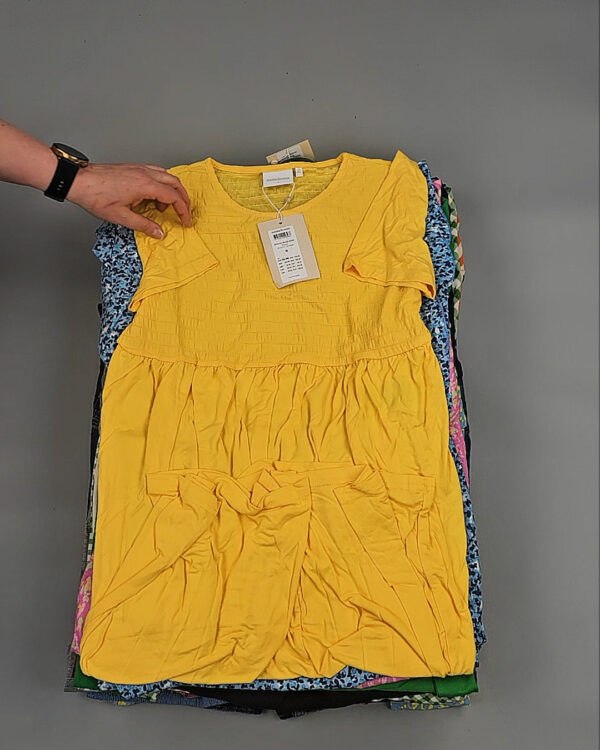 Фотография  784 - MAMA LICIOUS Summer 045 mix#16 кг, ЛОТ №8442 оптом в Оренбурге и Оренбургской области