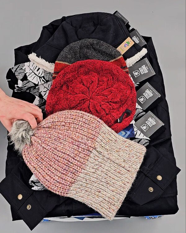 Фотография  156 - CANADA mix 084#50 кг, ЛОТ №8336 оптом в Оренбурге и Оренбургской области