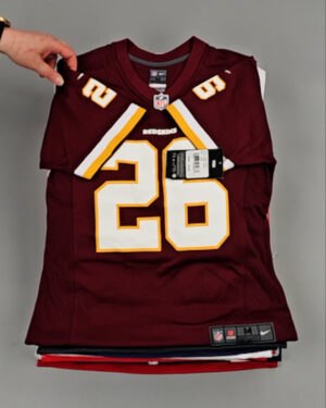 Фотография  180 - KIDS NIKE CAN 084#5 кг, ЛОТ №8504 оптом в Оренбурге и Оренбургской области