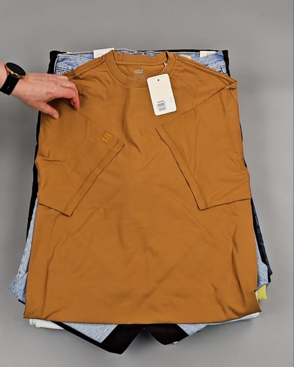 Фотография  890 - Levis mix SW 03#10 кг оптом в Оренбурге и Оренбургской области