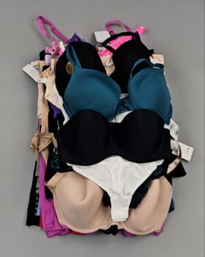 Купить Купальники Nordstrom 124#2,8 кг, ЛОТ №8490 оптом в Оренбурге и Оренбургской области