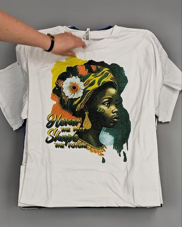 Фотография  903 - Футболки м/ж (Printed T-Shirts New)#5 кг оптом в Оренбурге и Оренбургской области