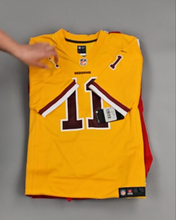 Фотография  515 - KIDS NIKE CAN 084#5 кг, ЛОТ №8476 оптом в Оренбурге и Оренбургской области