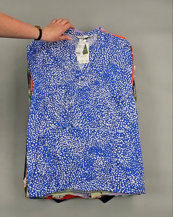 Фотография  860 - B.YOUNG Summer mix 045#15 кг, ЛОТ №8569 оптом в Оренбурге и Оренбургской области