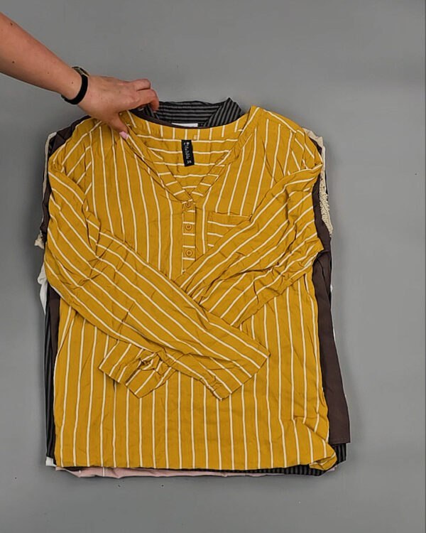 Фотография  281 - Блузки S#10 кг, ЛОТ № ВК0104 оптом в Оренбурге и Оренбургской области