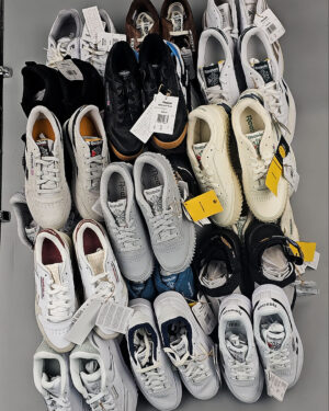 Купить Кроссовки Reebok#23 шт, ЛОТ №8896 оптом в Оренбурге и Оренбургской области