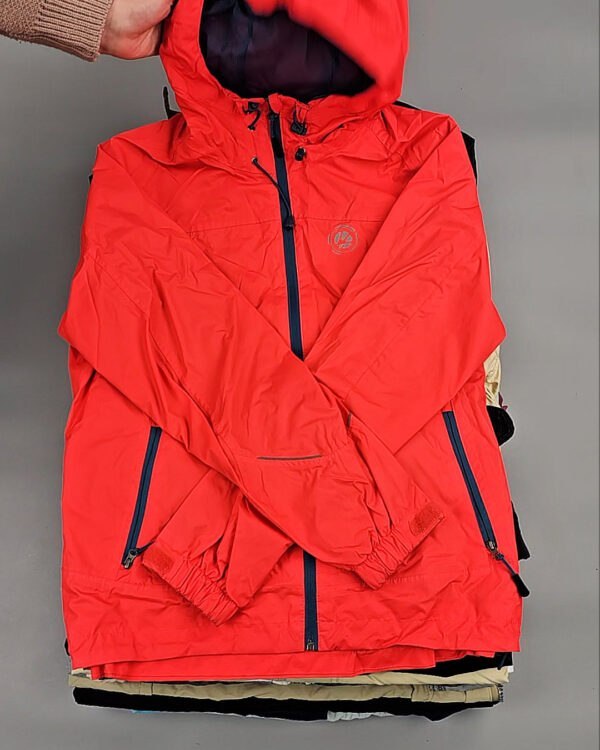 Фотография  653 - Ветровки женские#25 кг, ЛОТ № ВК0086 оптом в Оренбурге и Оренбургской области