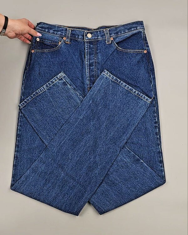 Фотография  611 - Джинсы LEVIS муж #6,3 кг, ЛОТ №8759 оптом в Оренбурге и Оренбургской области