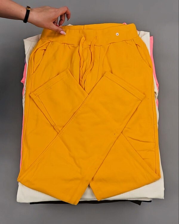 Фотография  532 - CIRCUS mix #11,9 кг, ЛОТ №8805 оптом в Оренбурге и Оренбургской области