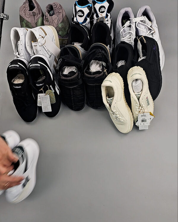 Фотография  597 - Кроссовки Reebok#23 шт, ЛОТ №8895 оптом в Оренбурге и Оренбургской области