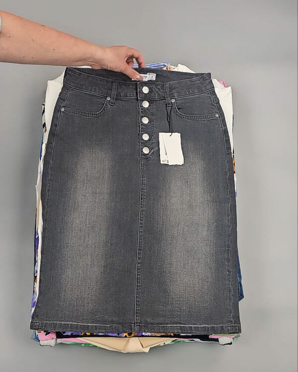 Фотография  385 - B.YOUNG Summer mix 045#17 кг оптом в Оренбурге и Оренбургской области