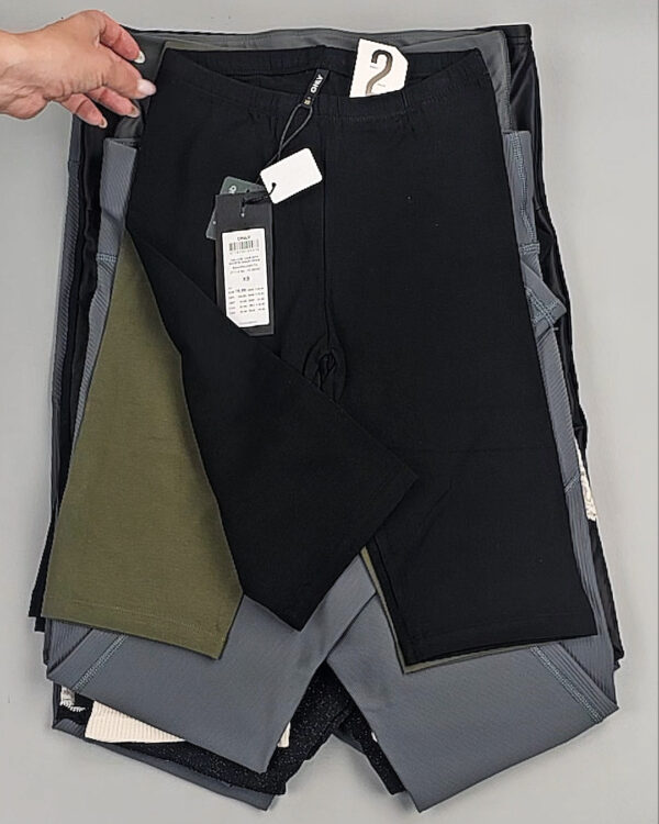 Фотография  471 - Спорт Bestseller 045 B#4 кг, ЛОТ №9038 оптом в Оренбурге и Оренбургской области