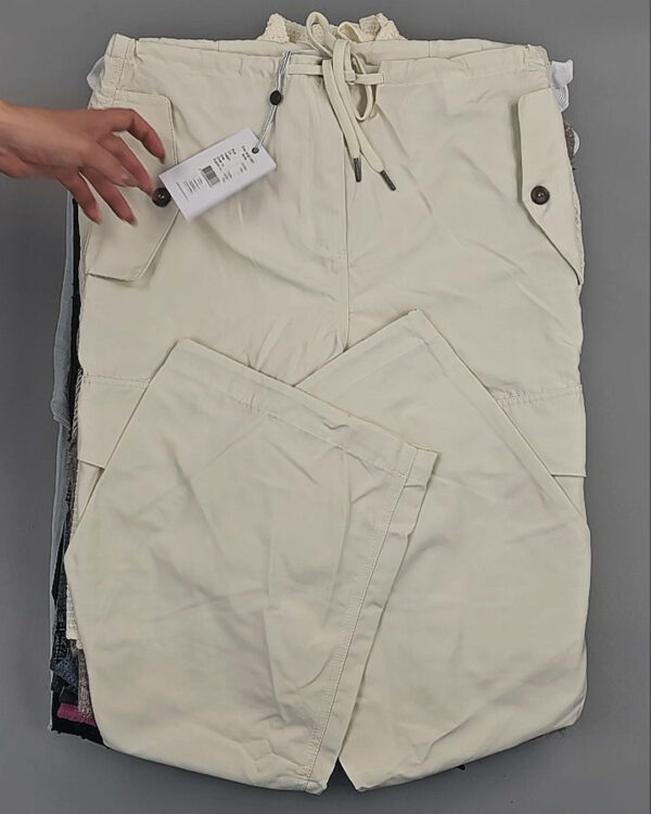 Фотография  436 - CO COUTURE mix 075#25 шт, ЛОТ №9008 оптом в Оренбурге и Оренбургской области