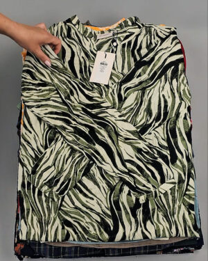 Фотография  559 - Блузки+Джемпера Bestseller Summer 045 B#8,5 кг, ЛОТ №9039 оптом в Оренбурге и Оренбургской области