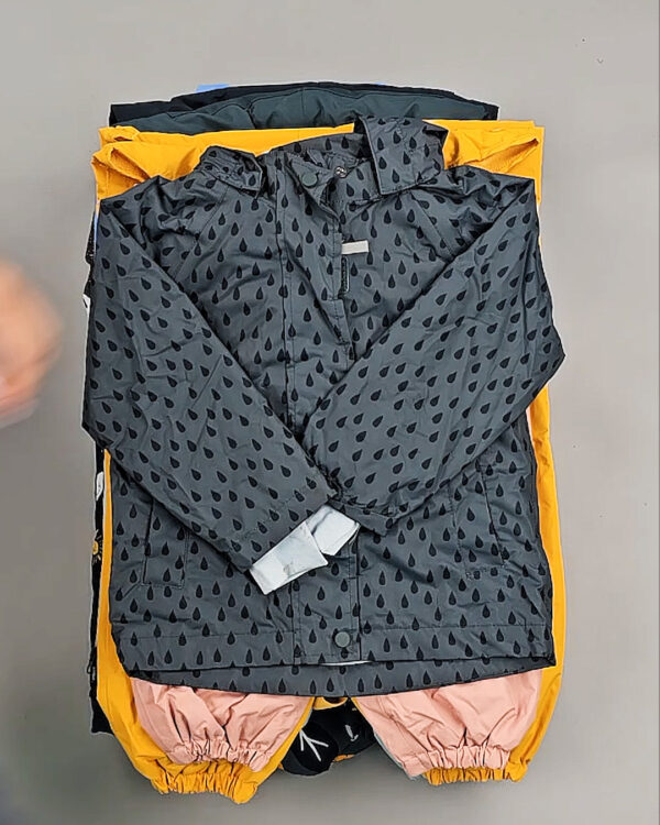 Фотография  299 - Верхняя одежда TCM kids зима 104#5 кг, ЛОТ СТ-9334 оптом в Оренбурге и Оренбургской области