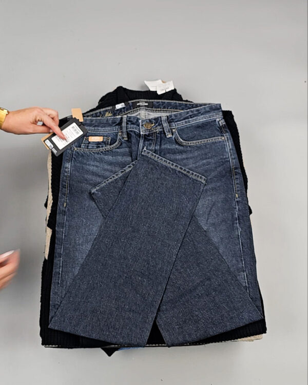 Фотография  861 - JACK JONES Men Winter mix 075#20 кг, ЛОТ № СТ-9266 оптом в Оренбурге и Оренбургской области