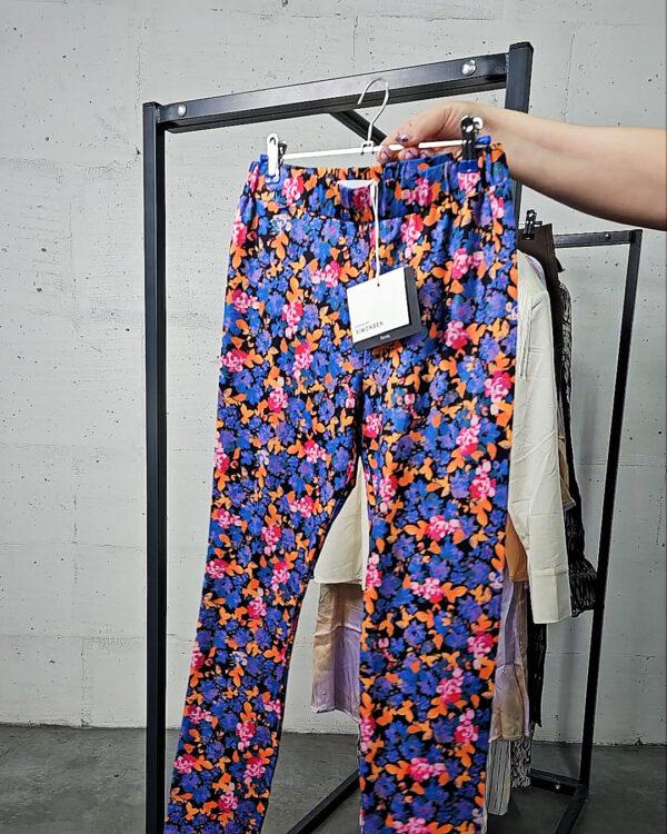 Фотография  473 - Karen by Simonsen mix 075#21 шт, ЛОТ №9095 оптом в Оренбурге и Оренбургской области