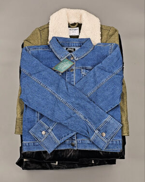 Купить Ветровки женские CAN 104#11,5 кг, ЛОТ СТ-9402 оптом в Оренбурге и Оренбургской области