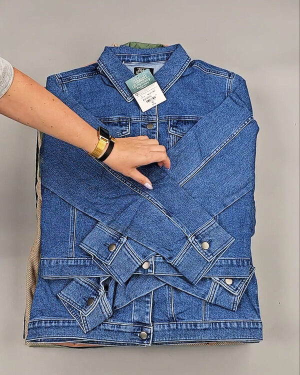 Фотография  835 - Ветровки женские CAN 104#12 кг оптом в Оренбурге и Оренбургской области