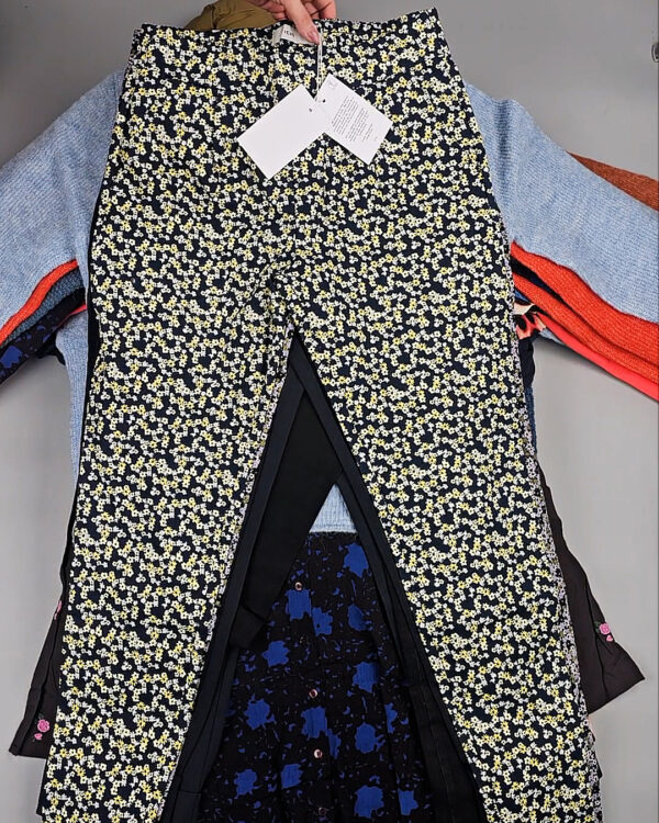 Фотография  871 - ICHI Winter mix 104#15 кг, ЛОТ СТ-9594 оптом в Оренбурге и Оренбургской области